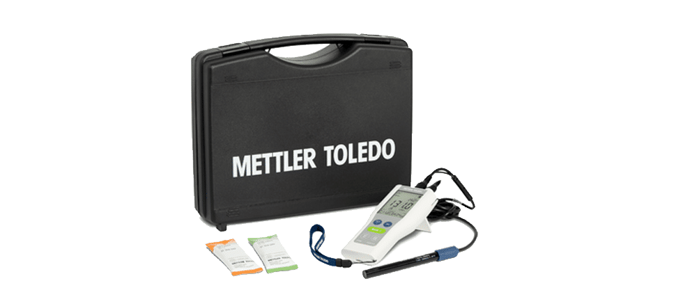 EASY FIVEGO F3 FIELD KIT CONDUCTIVITY METER